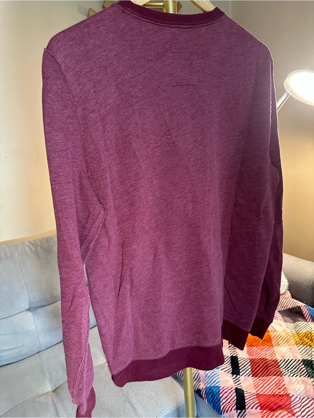 Abercrombie & Fitch Burgundy Embroidered Logo Crewneck Vintage Style - Picture 4 of 4